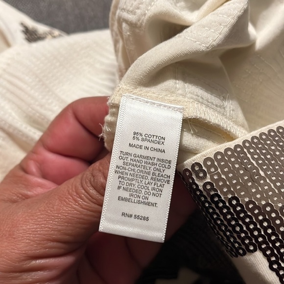 Express midi sleeve less dress with beautiful sequins throughout. - Picture 5 of 6